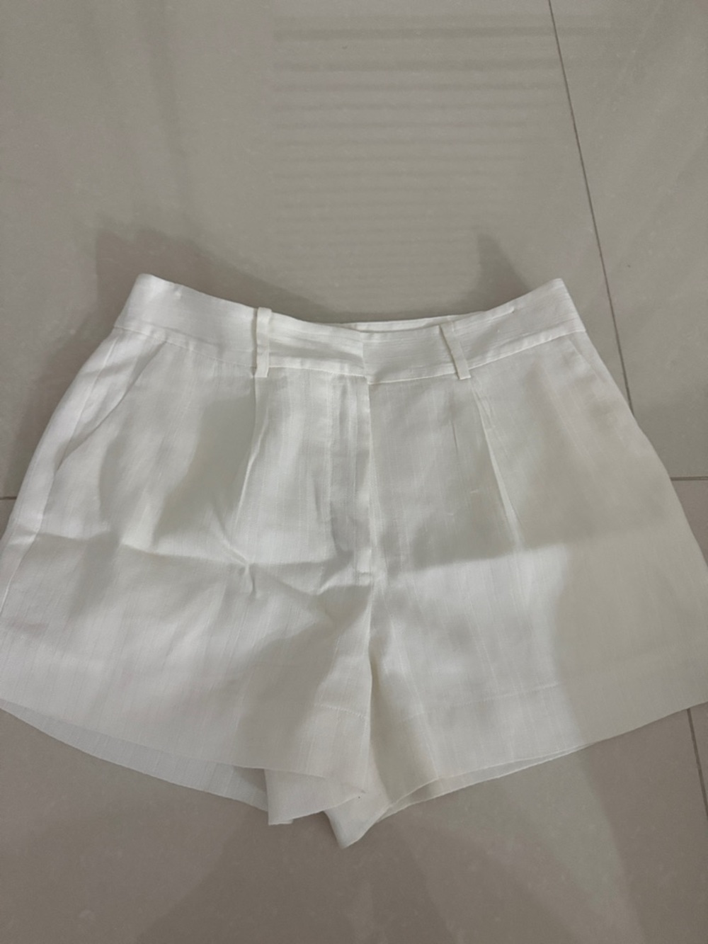 FRAME White High-Waist Women's Shorts